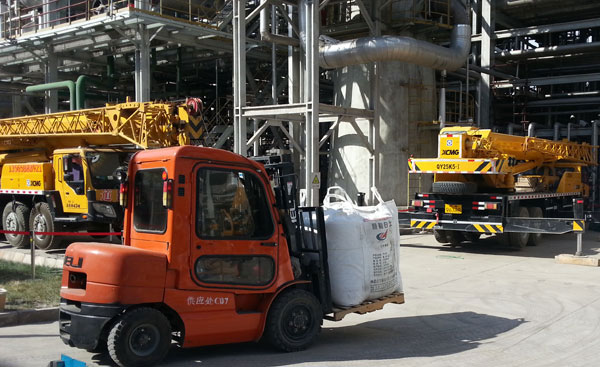 Filling of clay particles